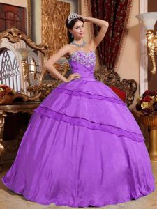 Discount Purple Sweetheart Taffeta Appliques Quinceanera Dress in Hackensack
