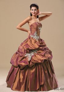 Chocolate Strapless Dresses for Quinceanera with Appliques and Pick-ups