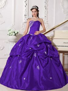 Sweetheart Purple Elegant Quinceanera Dresses with Beading in Vero Beach