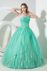 Apple Green Ruched Strapless Long Quinceaneras Gown Dress with Appliques