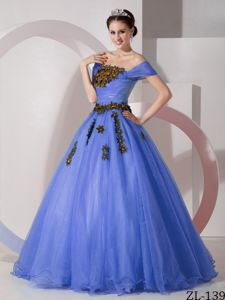 Elegant Blue Off The Shoulder Floor-length Quince Dresses with Appliques