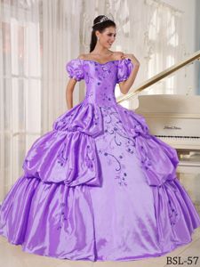 Special Off The Shoulder Purple Long Quinceanera Gowns with Embroidery