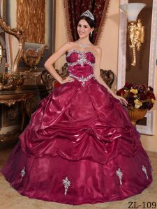Wine Red Appliques and Pick Ups Puffy Quinceanera Dress near Lansing