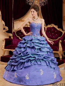 Appliques and Pick Ups Sweetheart Dress For Quinceanera near Ocean Park