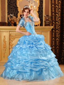 Hot Sale Baby Blue Sweetheart Organza Quinceanera Dress with Appliques in Madison