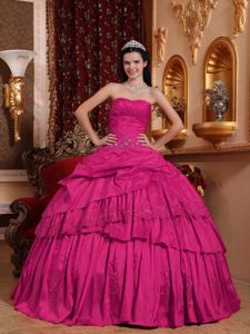 Sweetheart Beaded Quinceanera Dress in Hot Pink with Appliques in Santa Cruz