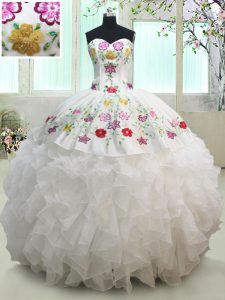 Shining White Lace Up Sweetheart Embroidery and Ruffles Vestidos de Quinceanera Organza and Taffeta Sleeveless