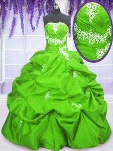 Best Ball Gowns Taffeta Strapless Sleeveless Appliques and Pick Ups Floor Length Lace Up 15 Quinceanera Dress