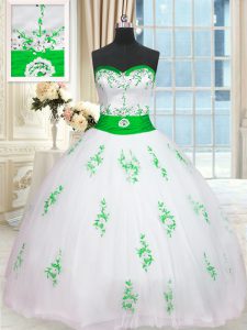 Sweetheart Sleeveless Lace Up 15 Quinceanera Dress White Tulle