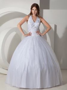 White Ball Gown Halter Top Taffeta Beading Quinceanera Dresses in Medford