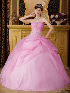 Pink Ball Gown Strapless Organza Beading Quinceanera Gowns in Chevy Chase