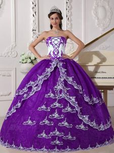 Strapless Floor-length Appliqued Quince Dress in Purple and White