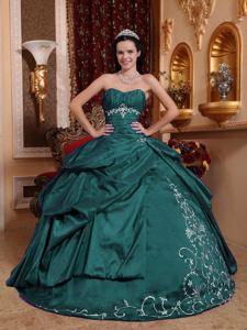 Teal Taffeta Quinceanera Gown Dresses with Embroidery in Bernal Argentina