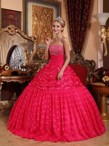 Strapless Beaded Quinceanera Dress with Rolling Flowers in Red in Mendoza