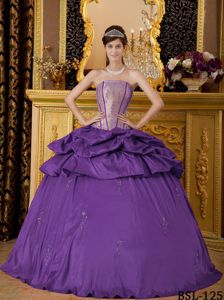Clear Purple Pick Ups Bodice Quince Dresses with Embroidery near Spencer