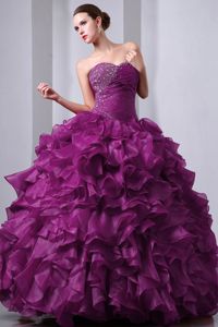 Eggplant Purple Beaded Sweetheart Long Quinceanera Dresses with Ruffles