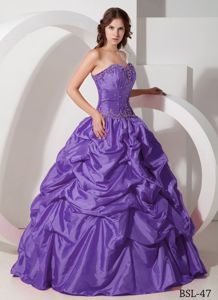 Purple Beaded Sweetheart Full-length Sweet Sixteen Dresses with Pick-ups