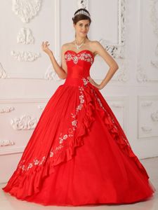 Sweetheart Red Floor-length Quinceanera Dresses with Embroidery in Joliet