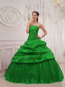Green Pick-ups Ruched Beading Guayanilla Puerto Rico Quinceanera Dress