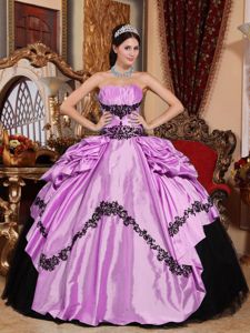 Taffeta Appliques Lavender Ruched Quinceanera Dress in Santa Isabel
