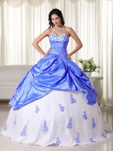 Taffeta Appliques Ruched Blue and White Quinceanera Dress in Maripa