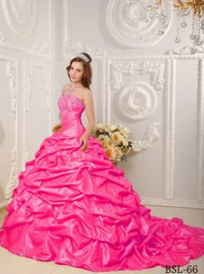 Hot Pink Taffeta Appliques Beaded Quinceanera Gown with Court Train