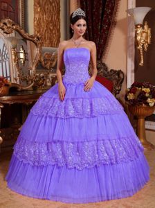 Strapless Floor-length Layered Lace Sweet 15 Dresses in Lavender
