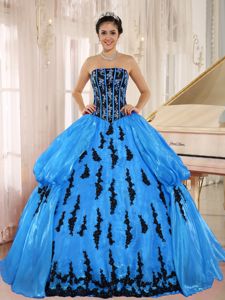 Azure Blue Strapless Appliques Dress For Quinceanera in Flores