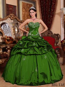 Green Ball Gown Sweetheart Appliques Quinceanera Dress with Ruffles