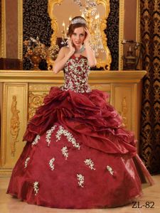 Wine Red Dresses for Quinceanera Gown with Appliques and Ruffles