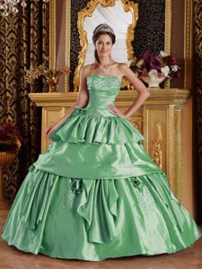 Green Beading Dresses for Quinceanera Decorated Layered Ruffles