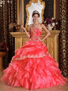 Strapless Watermelon Organza Pick-ups Quinceanera Gowns Ruffled