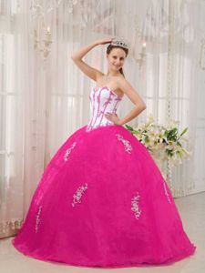 Sweetheart White and Hot Pink Sweet 16 Quinceanera Dress with Appliques