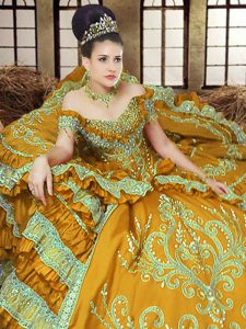 Comfortable Off the Shoulder Sleeveless Satin Floor Length Lace Up Quinceanera Dresses in Gold with Embroidery