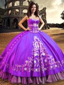 Sweetheart Sleeveless Satin 15th Birthday Dress Embroidery Lace Up