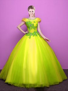 New Style Yellow Green Ball Gowns Scoop Short Sleeves Tulle Floor Length Lace Up Appliques Quinceanera Dress