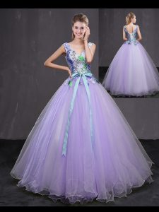 Inexpensive Ball Gowns 15 Quinceanera Dress Lavender V-neck Tulle Sleeveless Floor Length Lace Up