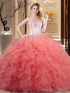Sexy Strapless Sleeveless Organza Quinceanera Dress Embroidery and Ruffled Layers Lace Up