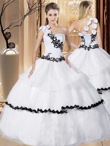 Dynamic One Shoulder White Sleeveless Appliques and Hand Made Flower Floor Length Ball Gown Prom Dress