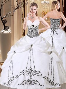 White Sweetheart Neckline Embroidery and Pick Ups Quinceanera Dress Sleeveless Lace Up